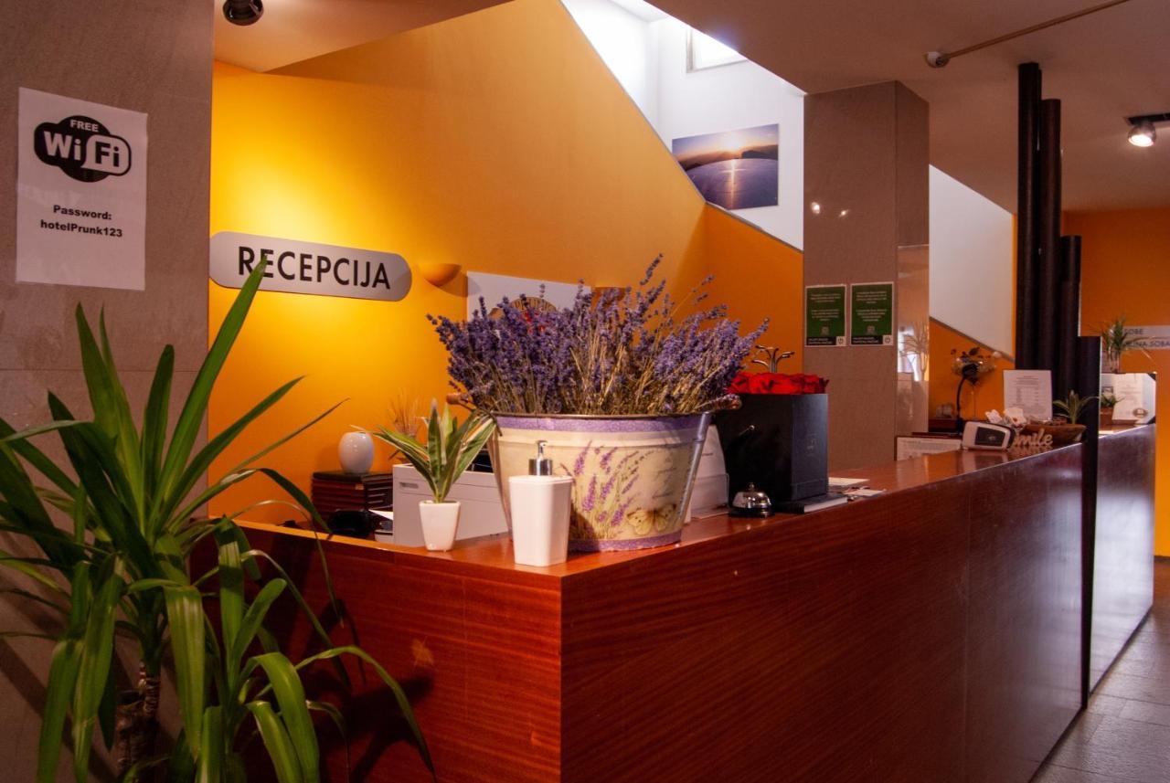 Hotel Prunk Sežana Zewnętrze zdjęcie