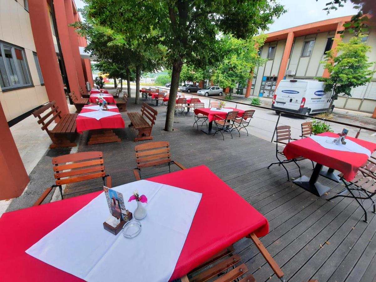Hotel Prunk Sežana Zewnętrze zdjęcie