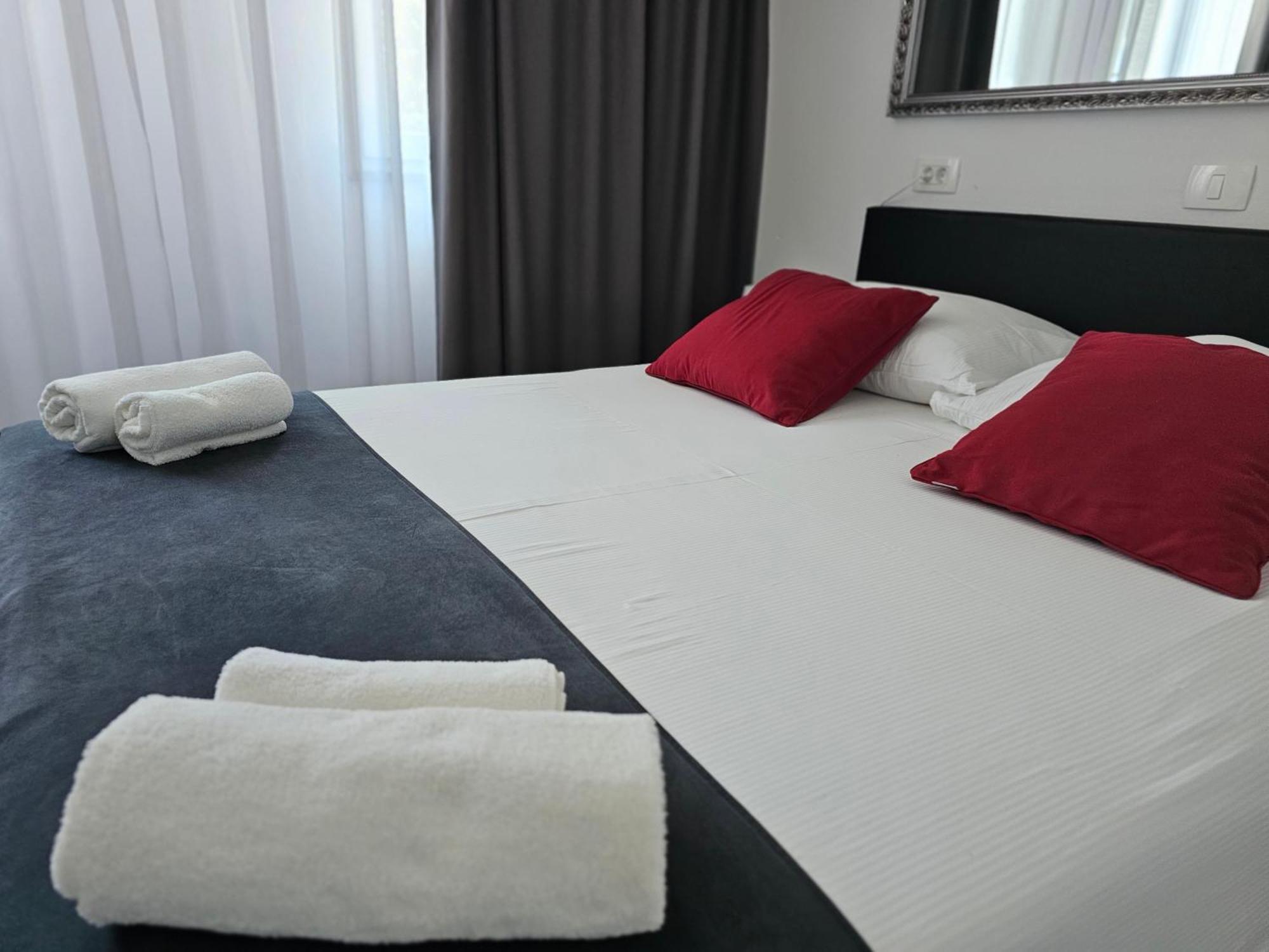 Hotel Prunk Sežana Zewnętrze zdjęcie
